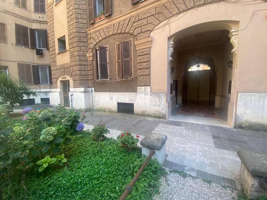 Domus Viola In San Giovanni โรม ภายนอก รูปภาพ
